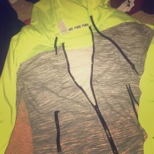 Sweatshirt (Pink brand)